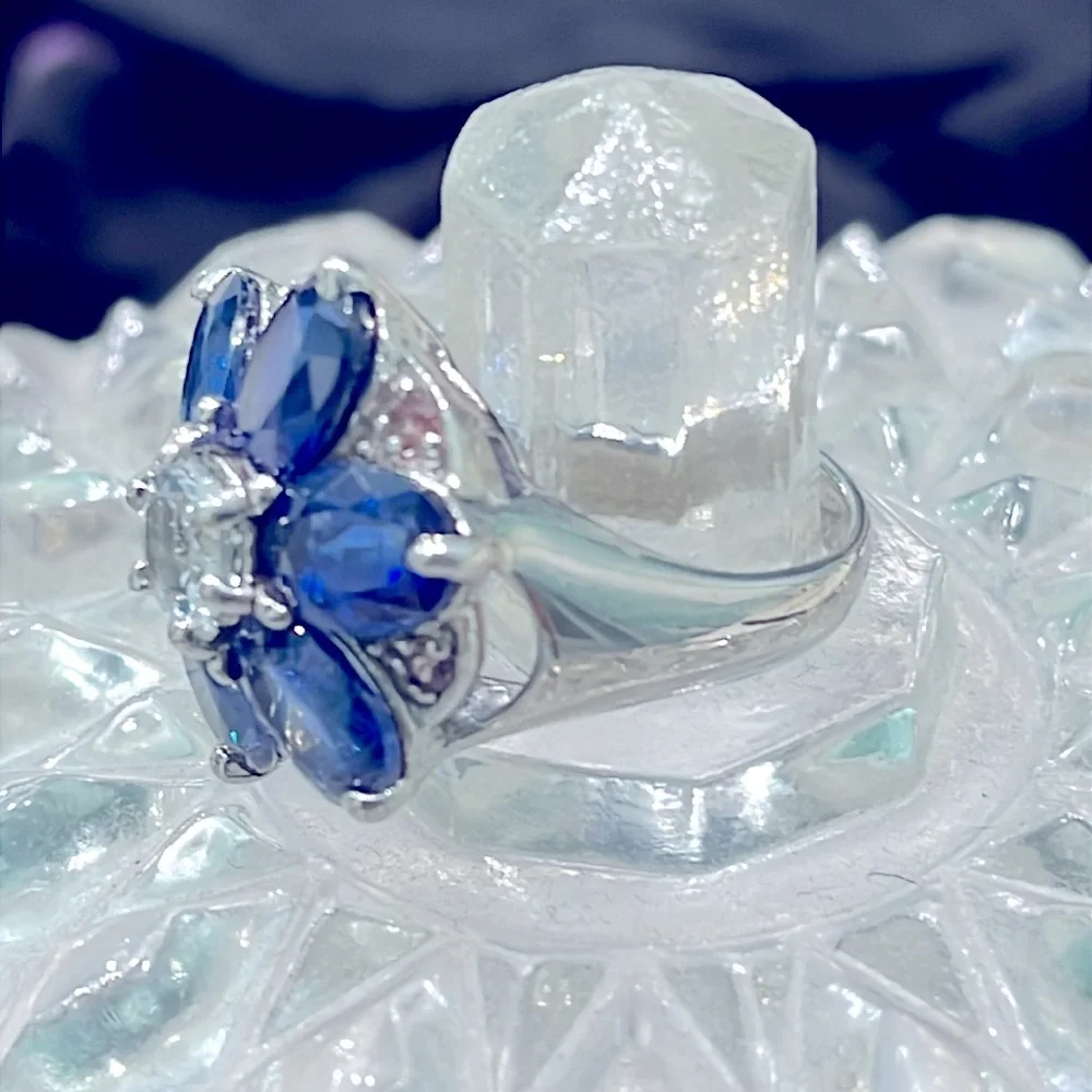 6x1.5ct Genuine Sapphire Aquamarine 14KGP Ring